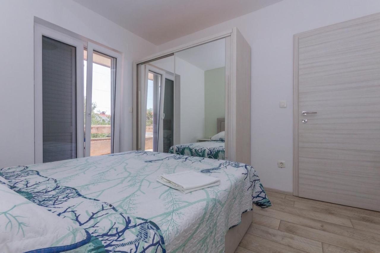 Adria Krk Apartment Veglia Exterior foto
