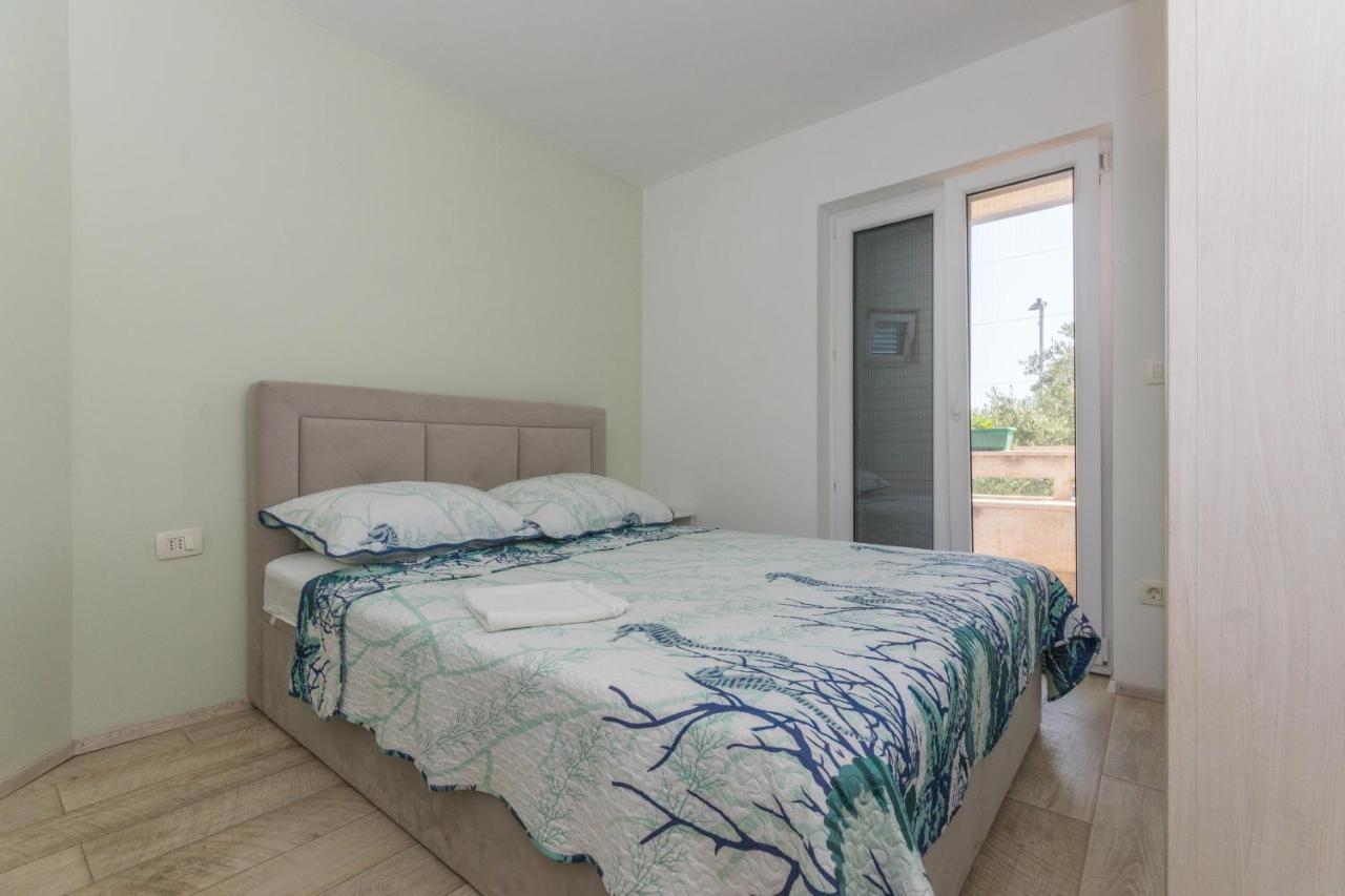 Adria Krk Apartment Veglia Exterior foto